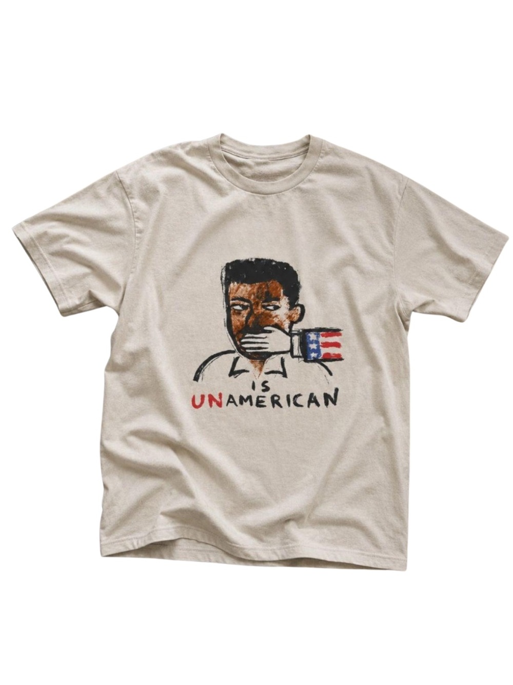 Gildan “Unamerican” Graphic Tee - Beige Short Sleeve Shirt
